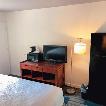 Super 8 By Wyndham San Jose Airport Motel Santa Clara Ngoại thất bức ảnh